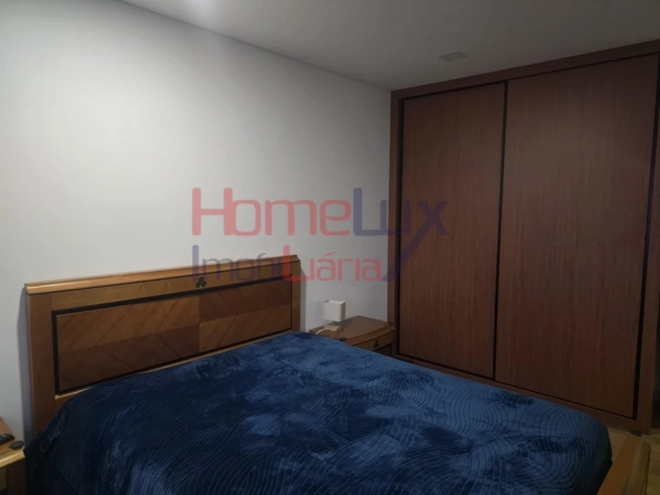 Moradia T3 para Venda em Campo e Sobrado Foto 25