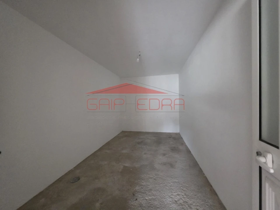 Moradia T3 para Venda em Abragão Foto 20