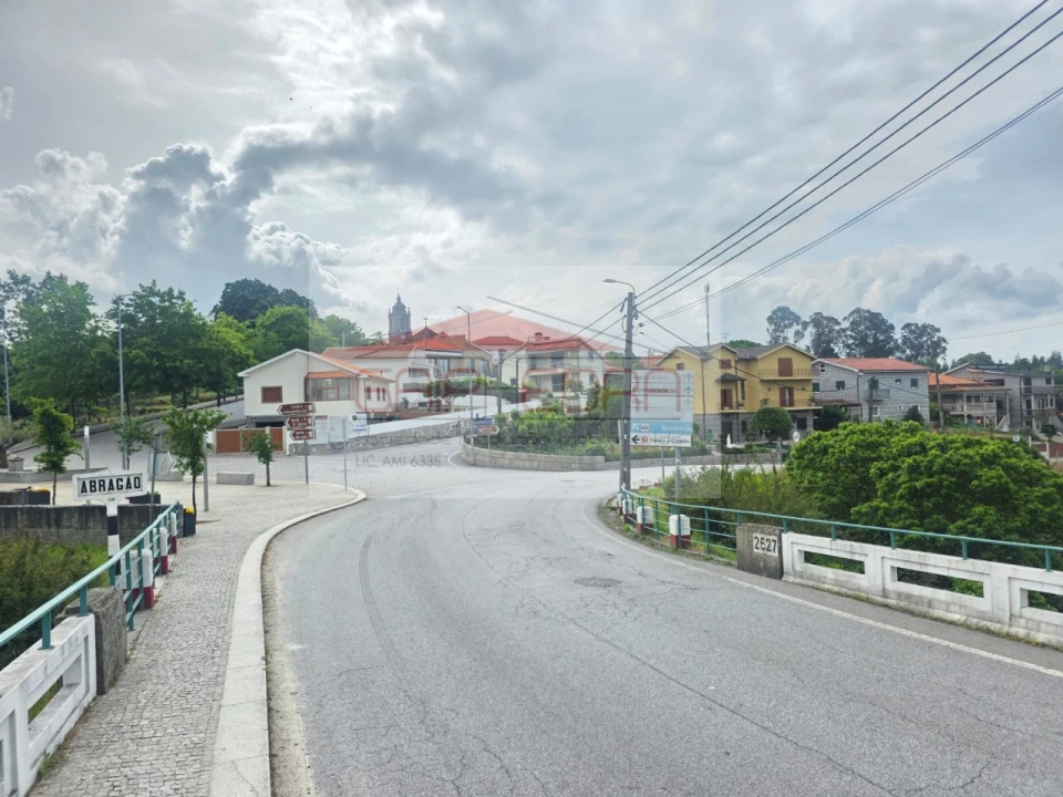 Moradia T3 para Venda em Abragão Foto 1