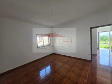 Moradia T3 para Venda em Abragão