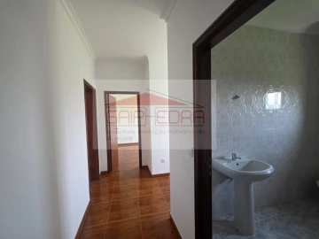 Moradia T3 para Venda em Abragão