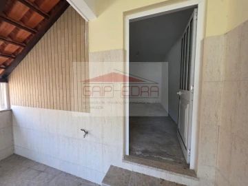 Moradia T3 para Venda em Abragão