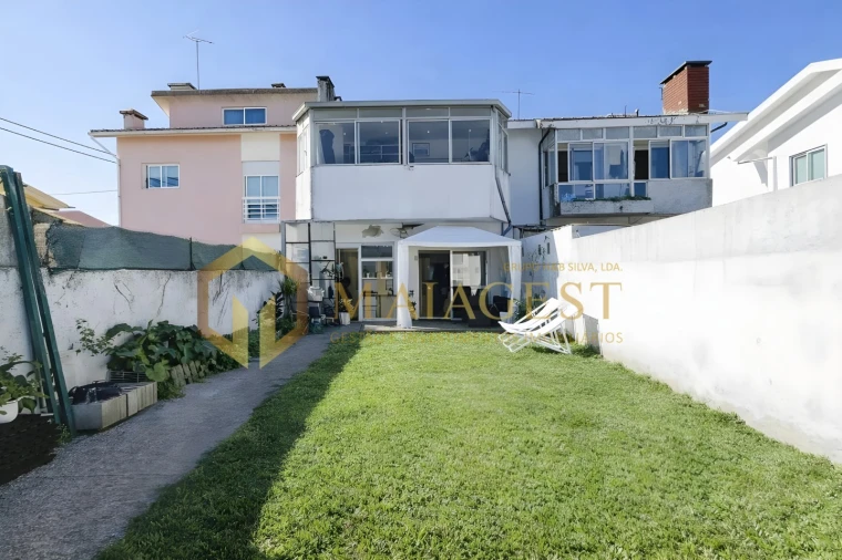 Moradia T3 para Venda em Moreira Foto 10