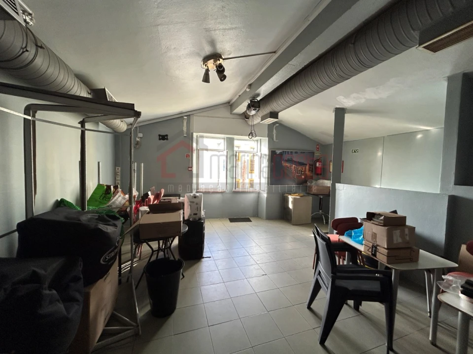 Loja para Venda em Peniche Foto 19