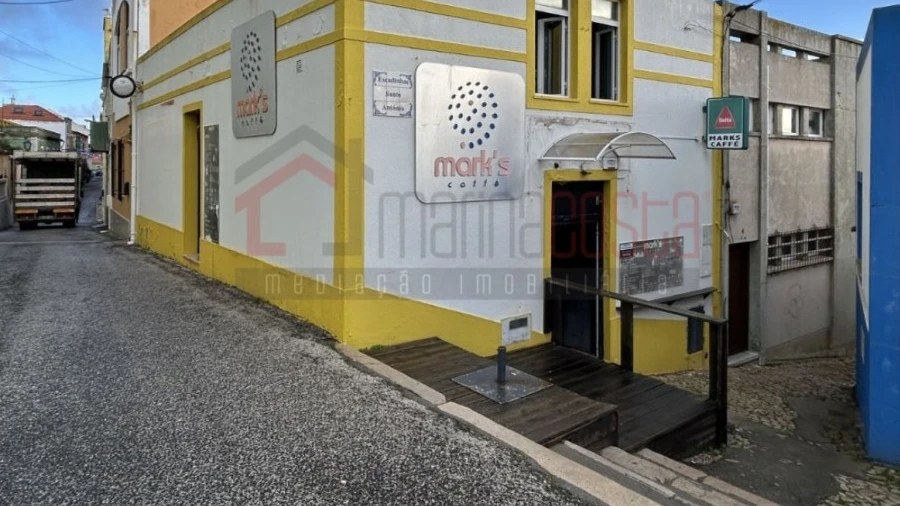 Loja para Venda em Peniche