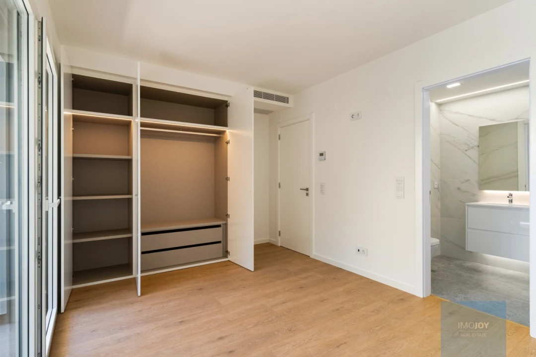 Apartamento T1 para Venda em Oeiras e São Julião da Barra, Paço de Arcos e Caxias Foto 21