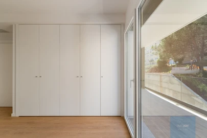 Apartamento T1 para Venda em Oeiras e São Julião da Barra, Paço de Arcos e Caxias