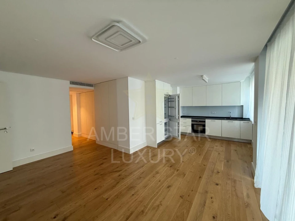 Apartamento T2 para Venda em Avenidas Novas Foto 8