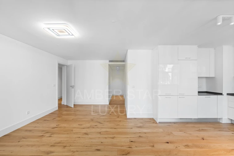 Apartamento T2 para Venda em Avenidas Novas Foto 2