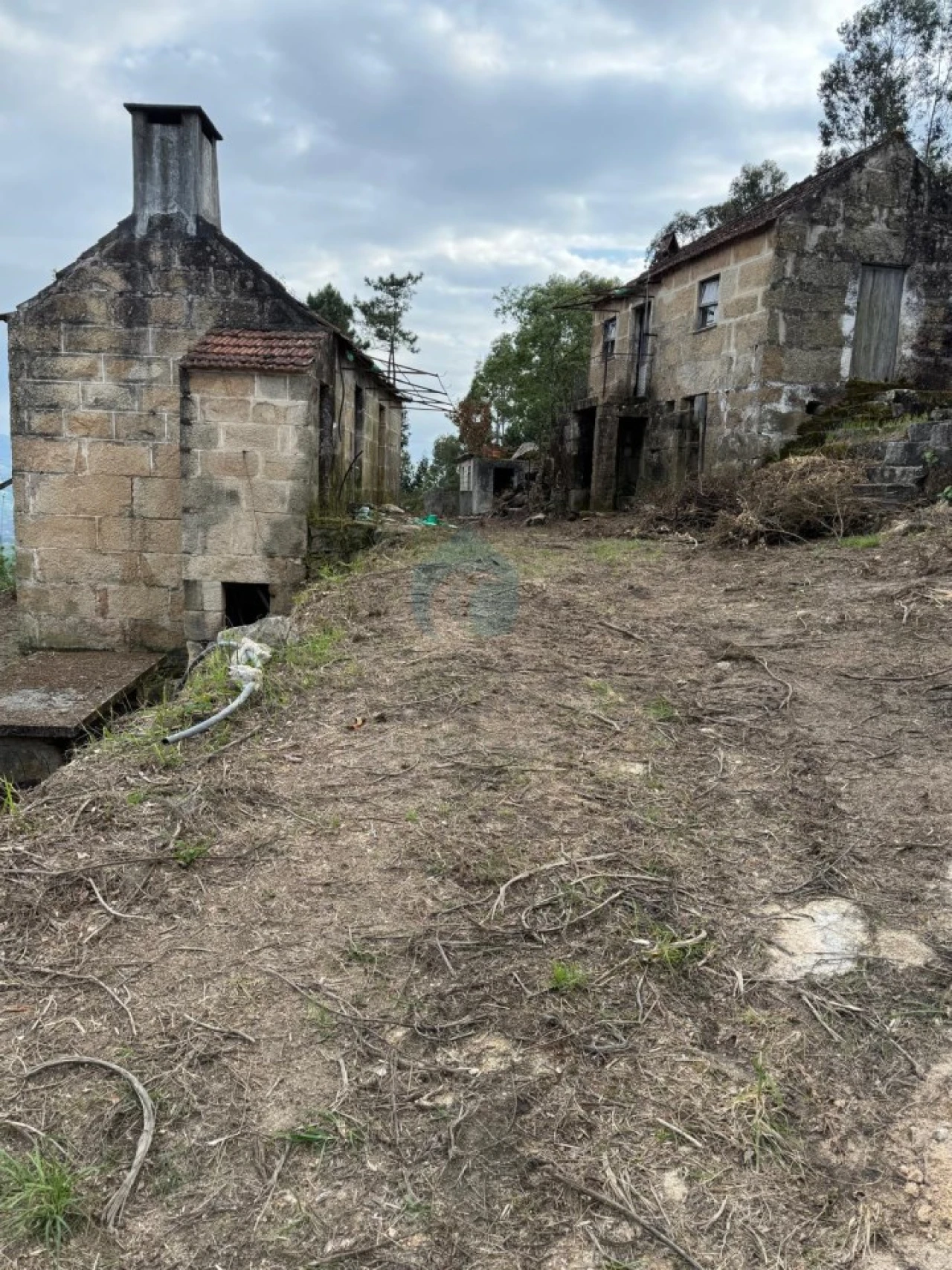 Terreno para Venda em Sande e São Lourenço Foto 28