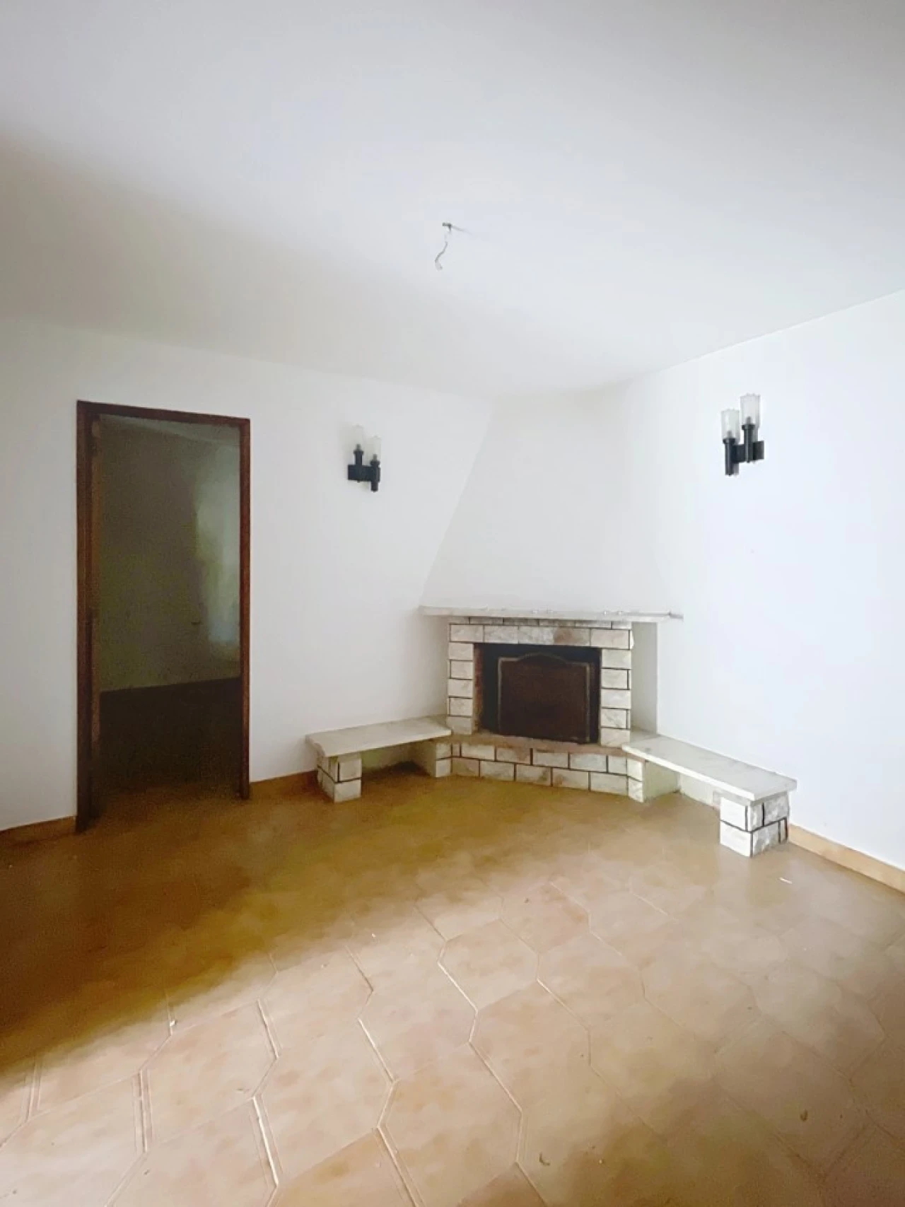 Moradia T2 para Venda em Fernao Ferro Foto 2