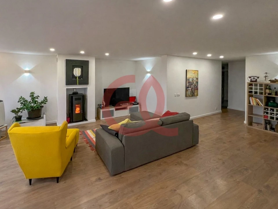 Apartamento T3 para Venda em Santa Maria Maior e Monserrate e Meadela Foto 1