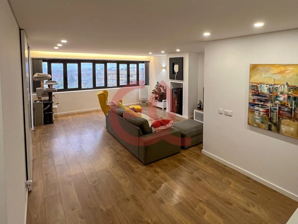 Apartamento T3 para Venda em Santa Maria Maior e Monserrate e Meadela Foto 2