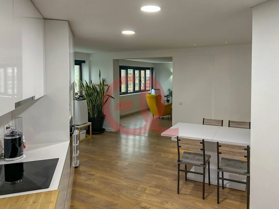 Apartamento T3 para Venda em Santa Maria Maior e Monserrate e Meadela Foto 3