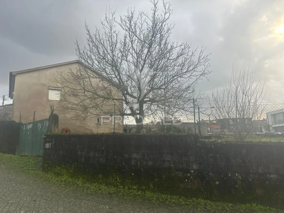 Moradia T3 para Venda em Merelim (São Paio), Panoias e Parada de Tibães Foto 1