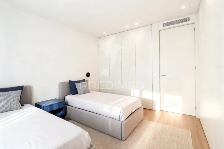 Apartamento T1 para Venda em Azurem Foto 2