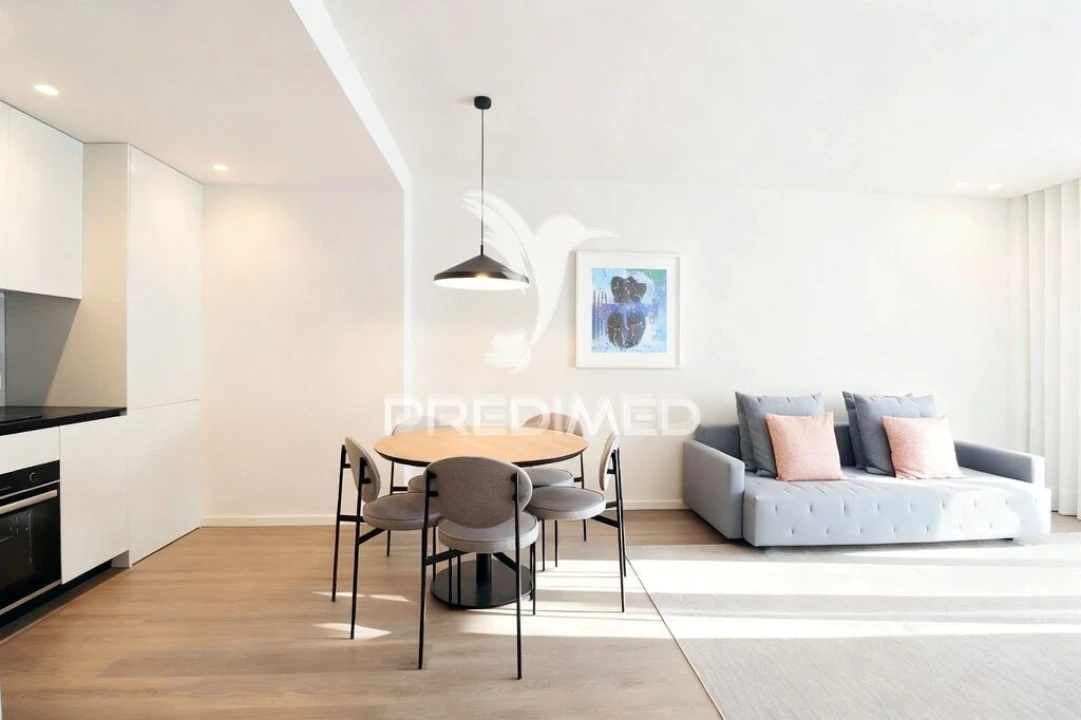 Apartamento T1 para Venda em Azurem Foto 3