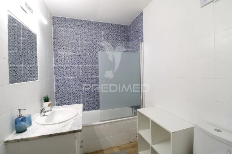 Apartamento T1 para Venda em Portimão Foto 13