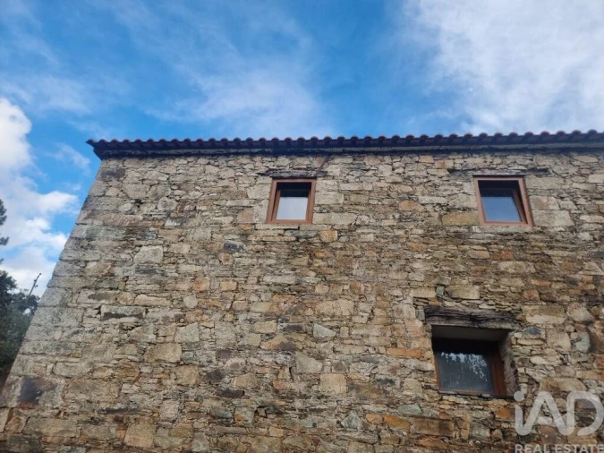 Moradia T3 para Venda em Cernache do Bonjardim, Nesperal e Palhais Foto 31