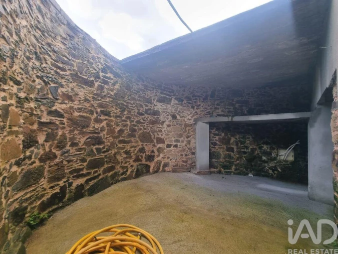 Moradia T3 para Venda em Cernache do Bonjardim, Nesperal e Palhais Foto 3