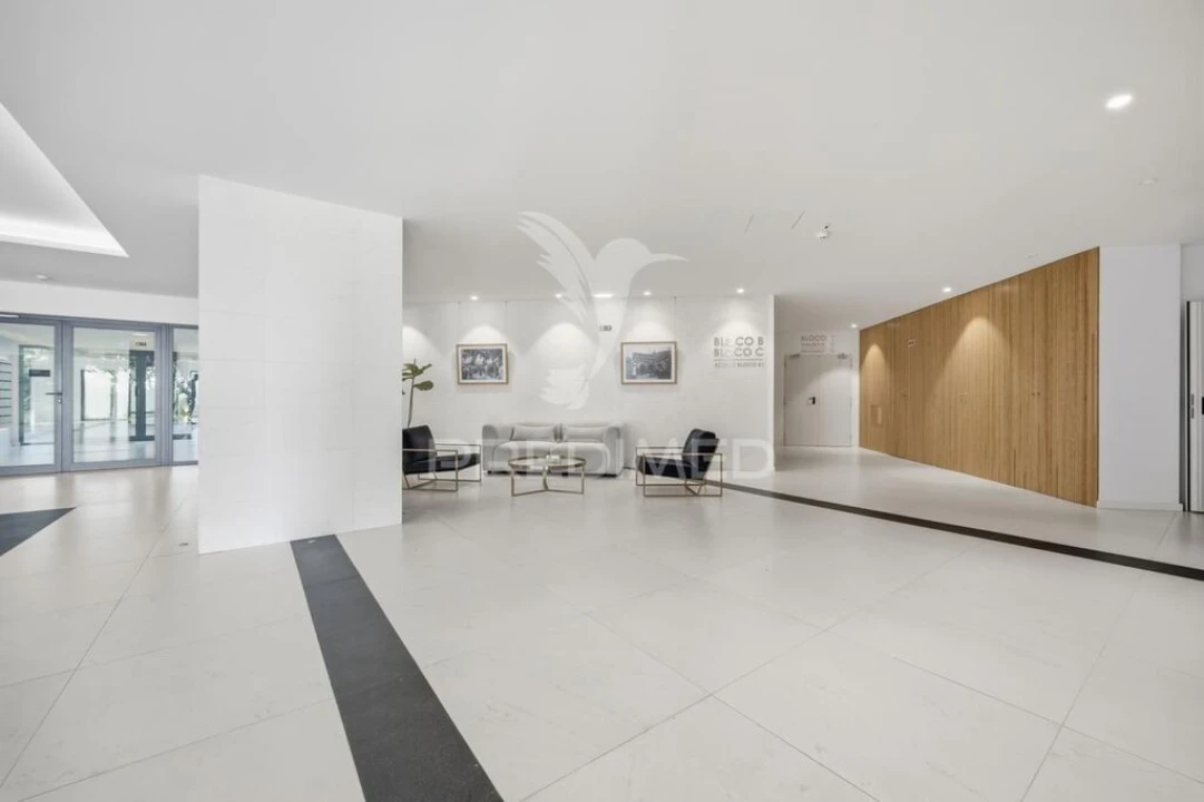 Apartamento T2 para Venda em São Martinho Foto 18