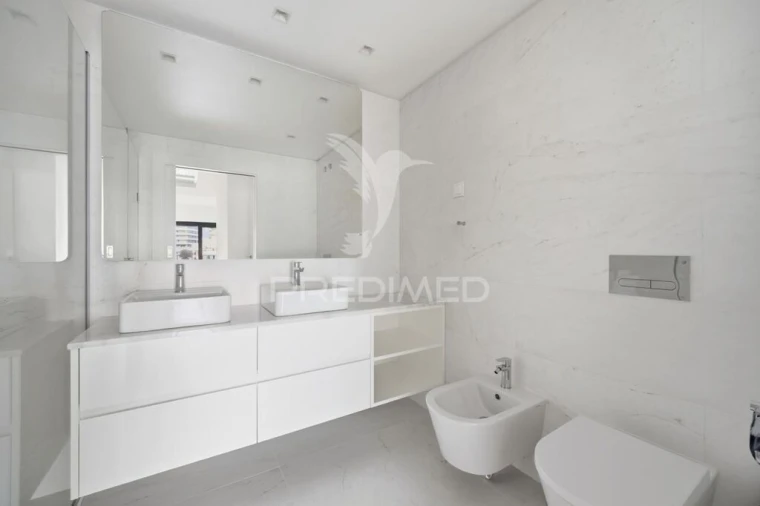 Apartamento T2 para Venda em São Martinho Foto 12