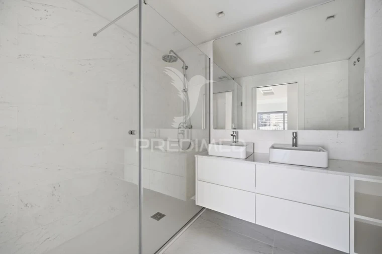 Apartamento T2 para Venda em São Martinho Foto 11