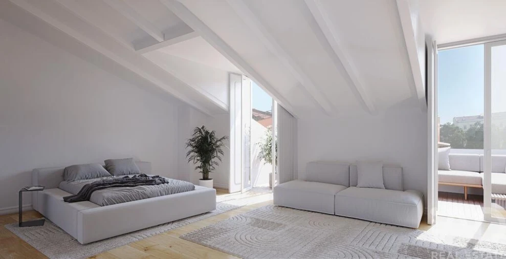 Apartamento T5 para Venda em Santo António Foto 14