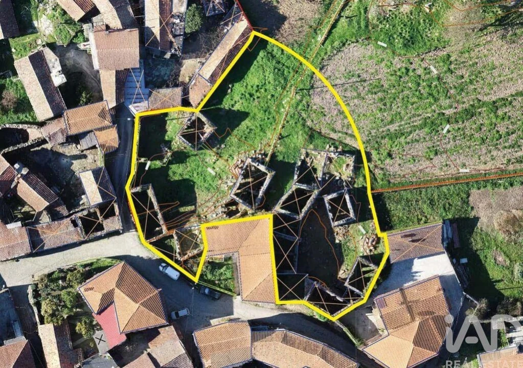 Terreno para Venda em Campia Foto 20