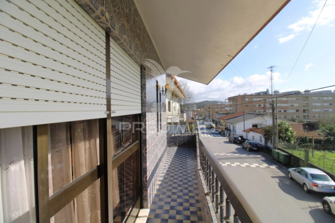 Moradia T4 para Venda em Coronado (São Romão e São Mamede) Foto 2