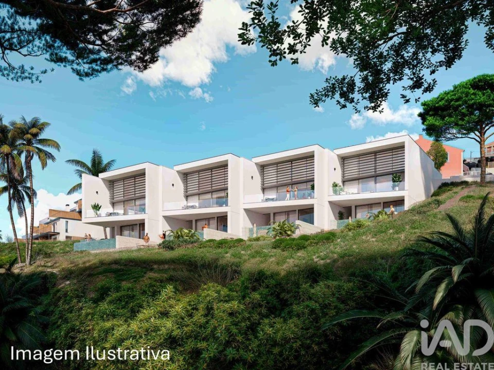 Moradia T3 para Venda em Carvoeira Foto 7