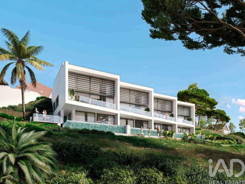 Moradia T3 para Venda em Carvoeira Foto 3