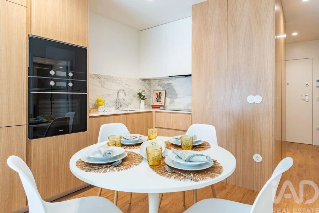 Apartamento T2 para Venda em Paranhos Foto 5