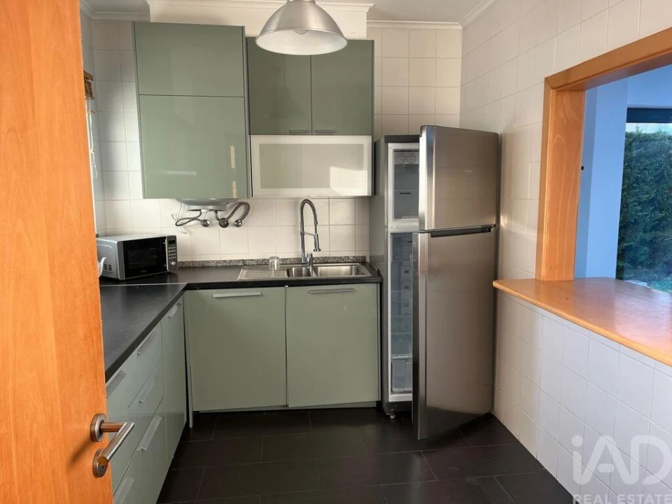 Moradia T4 para Arrendamento em Quinta do Anjo Foto 8