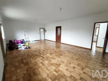 Moradia T6 para Venda em Pedome