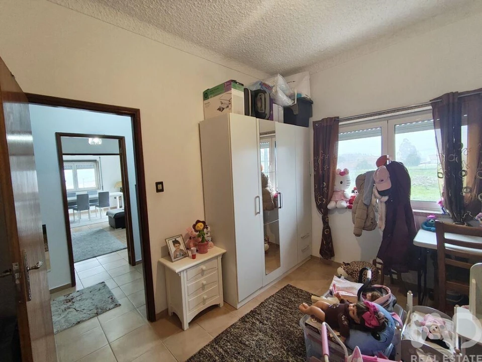 Moradia T6 para Venda em Pedome Foto 19