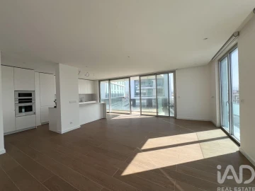 Apartamento T3 para Venda em São Martinho do Porto