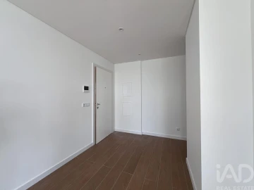 Apartamento T3 para Venda em São Martinho do Porto