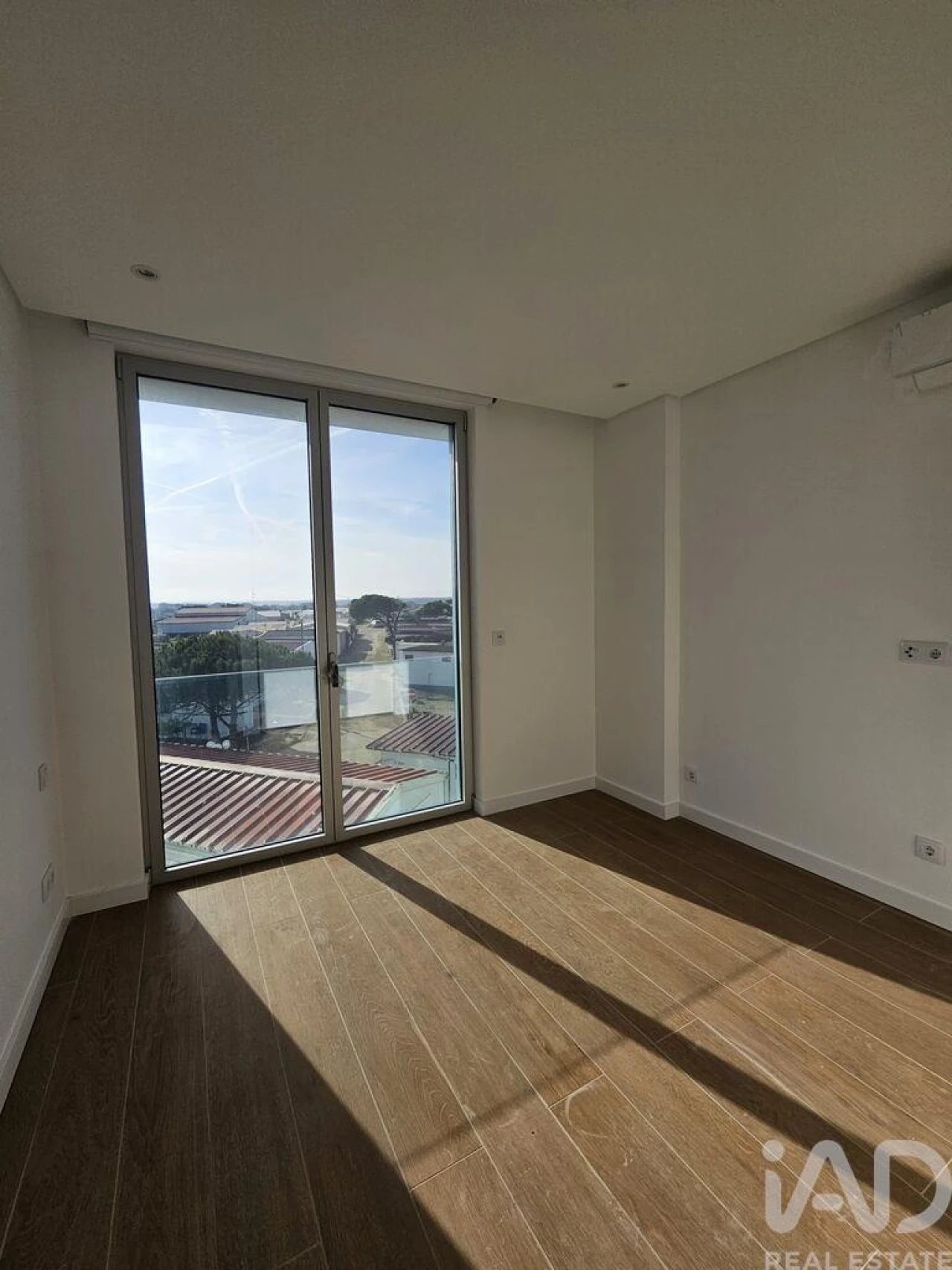 Apartamento T3 para Venda em São Martinho do Porto Foto 4