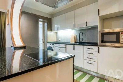 Apartamento T3 para Venda em Almada, Cova da Piedade, Pragal e Cacilhas