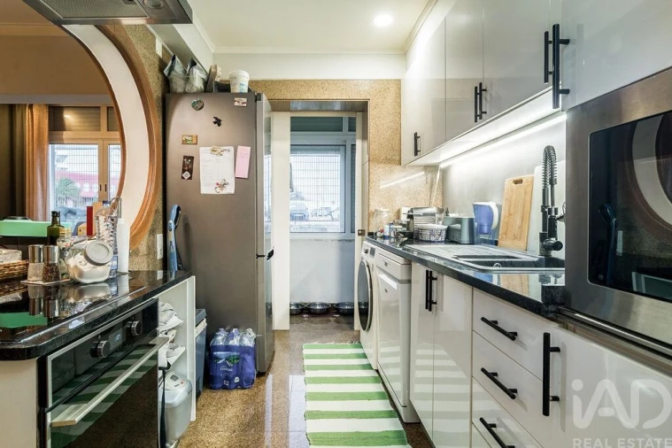 Apartamento T3 para Venda em Almada, Cova da Piedade, Pragal e Cacilhas Foto 11