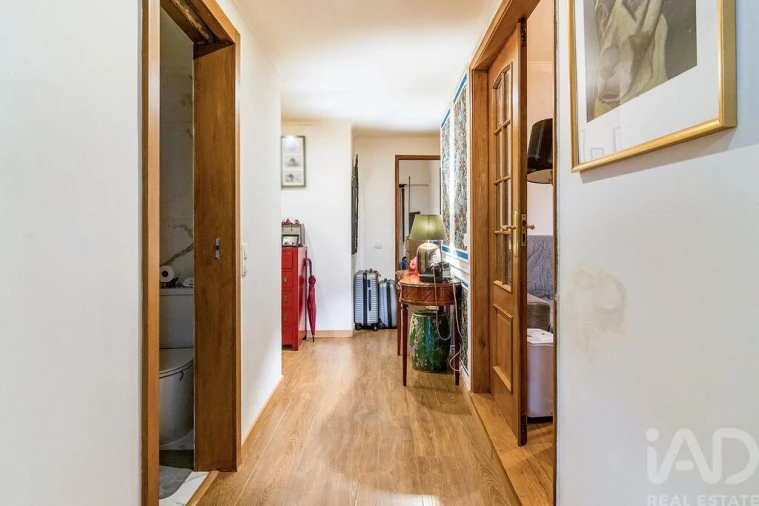 Apartamento T3 para Venda em Almada, Cova da Piedade, Pragal e Cacilhas Foto 3