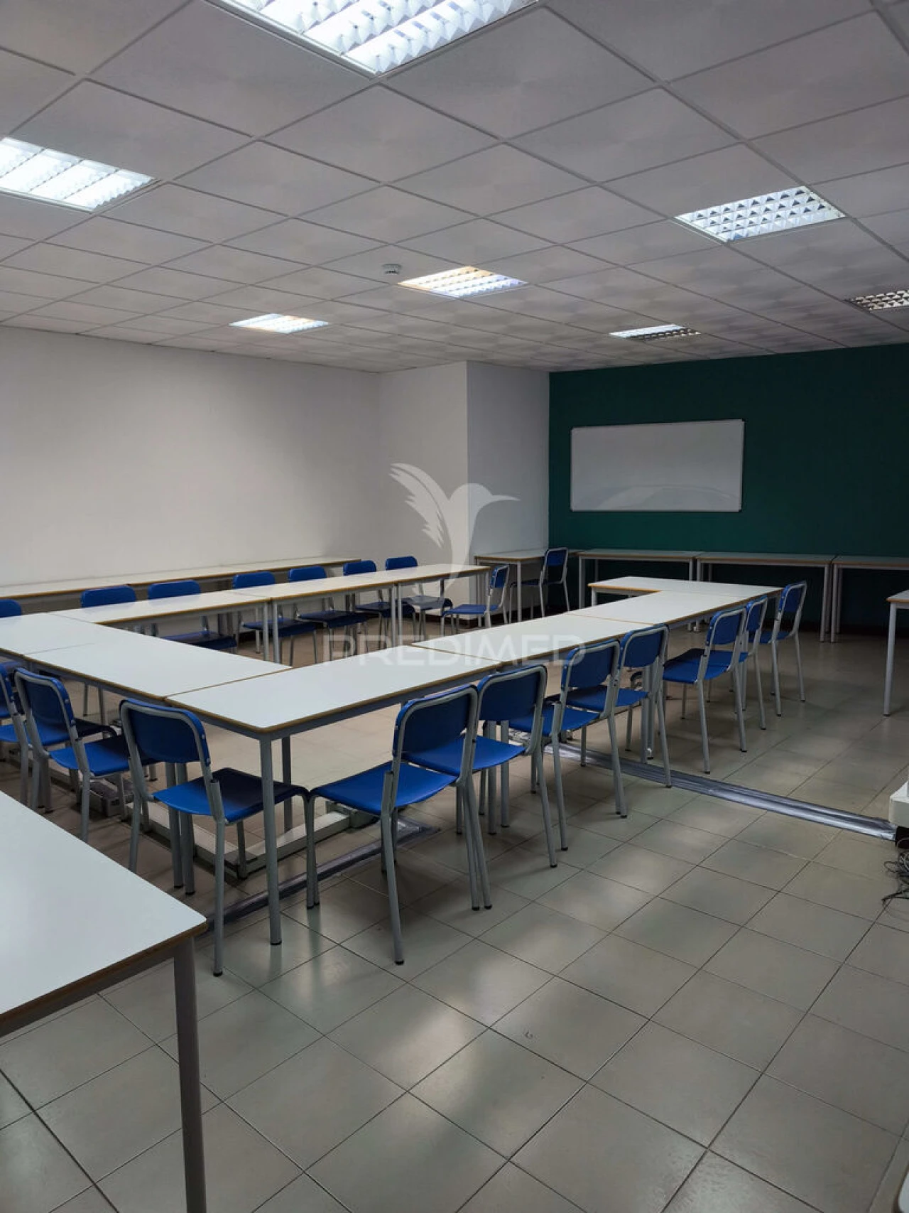 Loja para Venda em Albufeira e Olhos de Água Foto 1