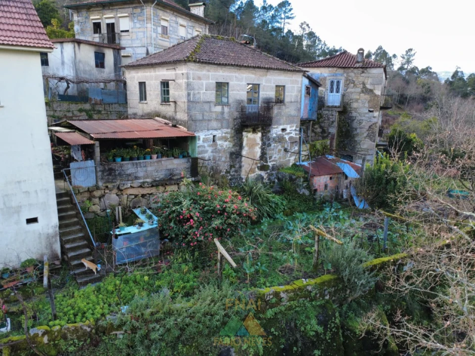 Moradia T2 para Venda em Lindoso Foto 6