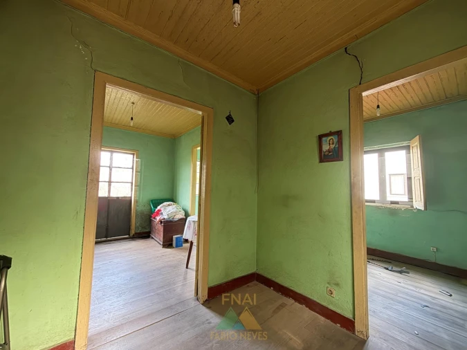 Moradia T2 para Venda em Lindoso Foto 17