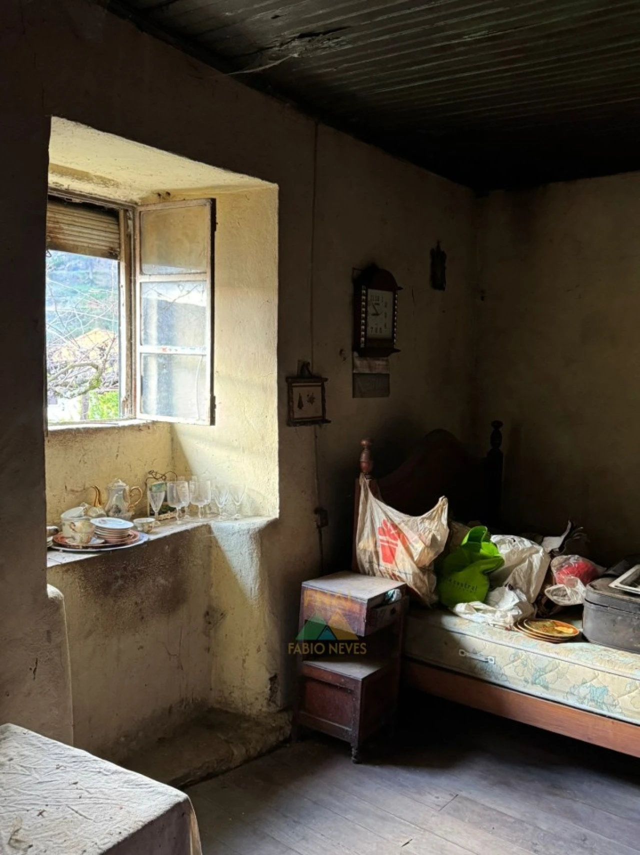 Moradia T2 para Venda em Portela e Extremo Foto 13