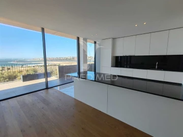 Apartamento T4 para Venda em Canidelo