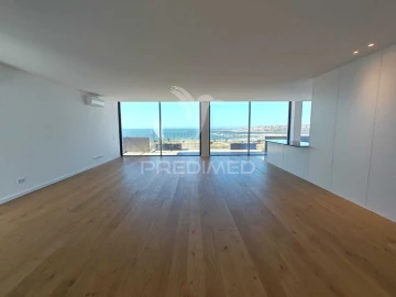 Apartamento T4 para Venda em Canidelo