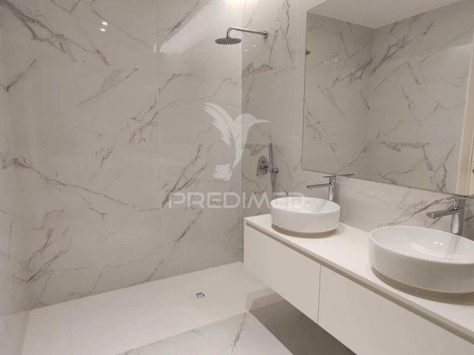 Apartamento T4 para Venda em Canidelo Foto 15