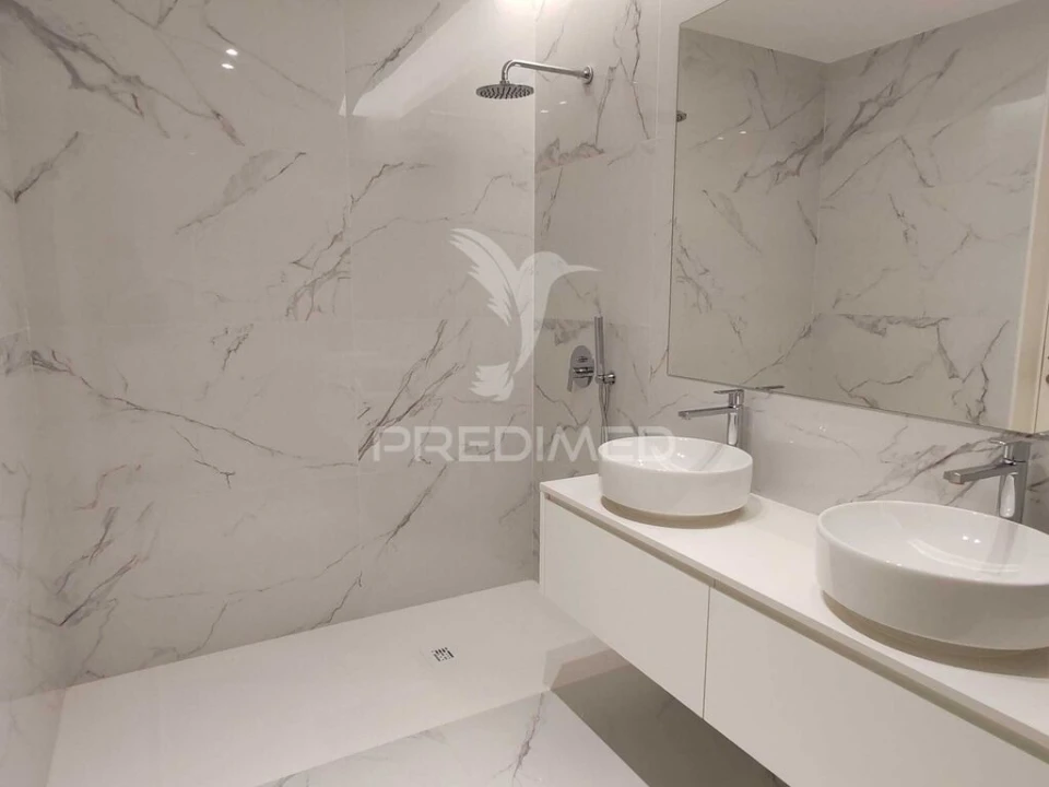 Apartamento T4 para Venda em Canidelo Foto 15